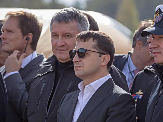 Зеленский теряет власть, а Ермак и Аваков заполняют этот вакуум, — политический психолог