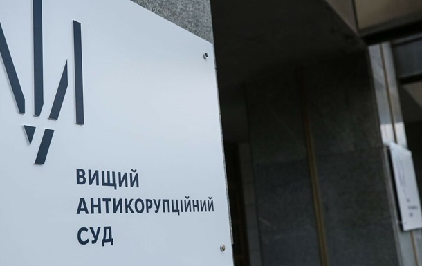 Суд отпустил из СИЗО бывшего замминистра обороны