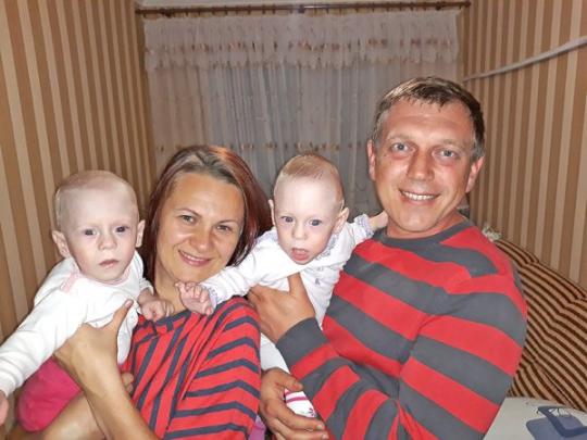 «При рождении Марк весил 730 граммов, а Захар — 470! Сейчас мальчикам уже год и они практически здоровы»