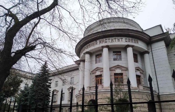 Суд закрыл учебные корпуса и все общежития академии связи в Одессе — у вуза проблемы с пожарной безопасностью
