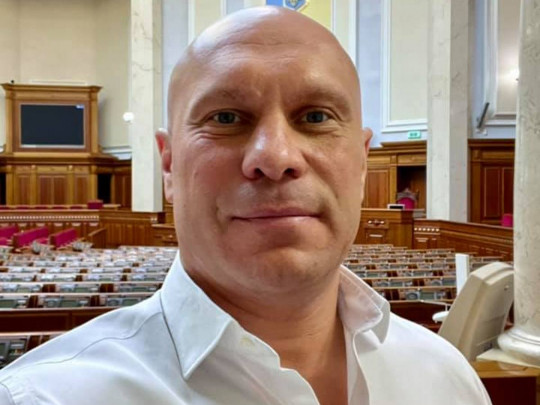 Ківа намагається захистити дисертацію: почалося зі скандалу