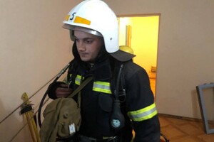На поселке Котовского загорелась 16-этажка: что известно