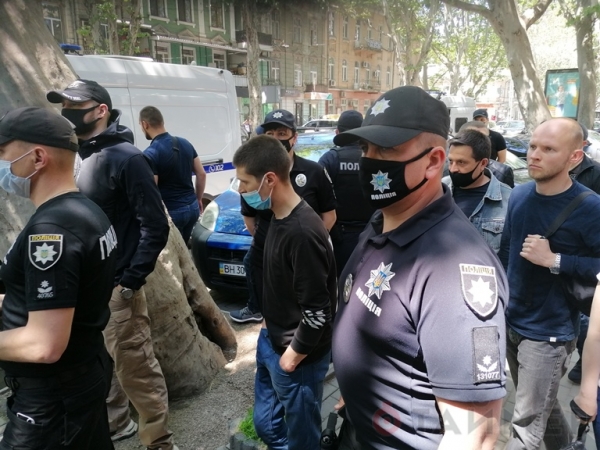 В центре Одессы безрезультатно помитинговали против сноса старинного здания