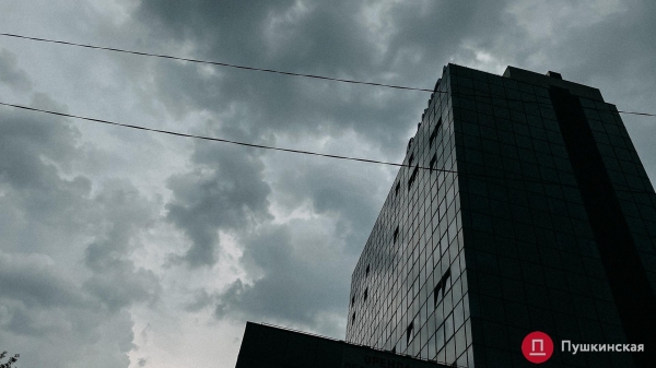 Гром, молнии и ливень: как на Одессу обрушилась непогода. Фоторепортаж
