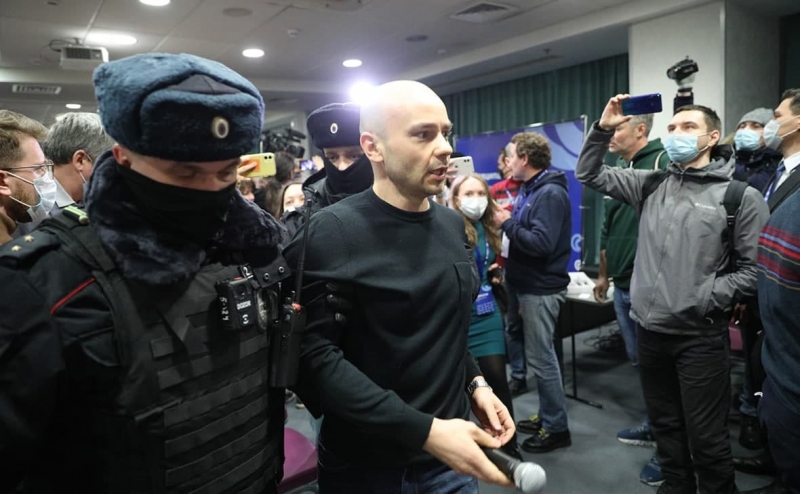 «Використовуючи Лукашенко як таран, Путін перевіряє, наскільки далеко може зайти»