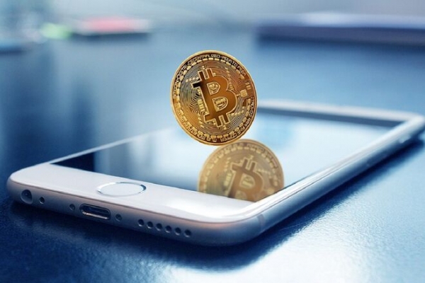 
Клиенты monobank смогут получить карту в биткоинах

