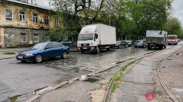 На Молдаванке за 20 миллионов капитально отремонтируют всего один квартал улицы. Фото