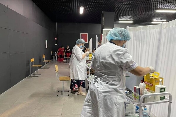 На выходных прививку от COVID-19 сделали рекордное количество одесситов: какую вакцину выбирали