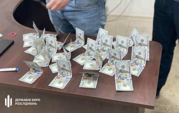 Главу суда в Одесской области и адвоката подозревают в мошенничестве. Фото