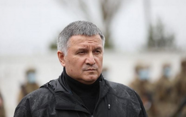 Почему Аваков ушел в отставку и ждать ли других перестановок в парламенте