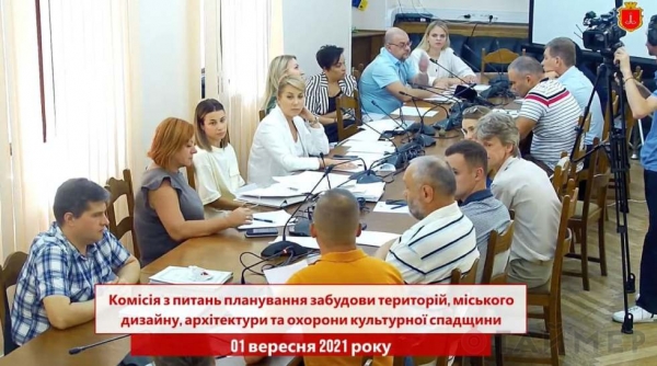 Строитель скандального «молодёжного» долгостроя на Бочарова тоже хочет там квартиру