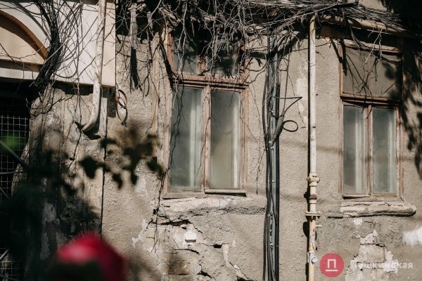 Нетуристическая Одесса, часть 1: смесь времен на окраине Молдаванки. Фоторепортаж
