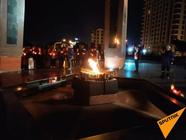 В Молдавии из-за проблем с газом погасили Вечный огонь, но жители Кишинёва заставили его зажечь