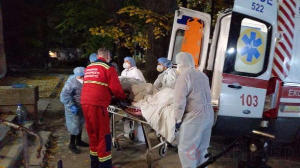 В одесской больнице закончился кислород для больных ковидом, пациентов эвакуируют