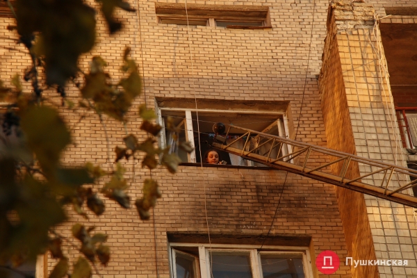 В общежитии в центре Одессы произошел пожар: пожарной сигнализации в здании не было. Фото, обновлено
