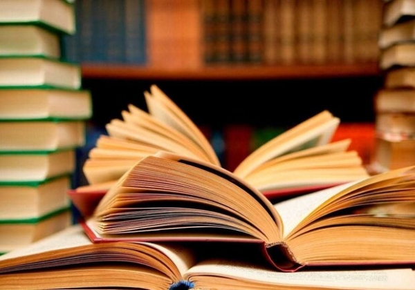 Президентскую тысячу за вакцинацию можно будет потратить на покупку книг