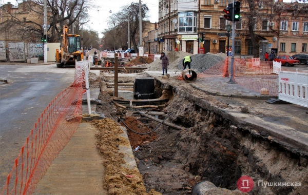 Затянувшиеся раскопки на Большой Арнаутской: что там происходит и когда откроют движение. Фото