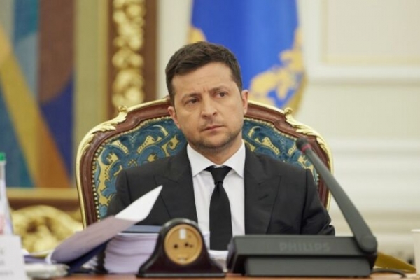 
"Приняли вовремя, а не под елку". Закон о госбюджете-2022 ушел на подпись Зеленскому
