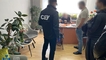 
Обороты на миллионы гривен: в Украине массово штампуют поддельные Covid-документы – фото
