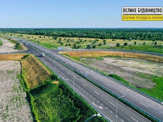 Опитування: «Велике будівництво» Зеленського стало найкращою ініціативою 2021 року