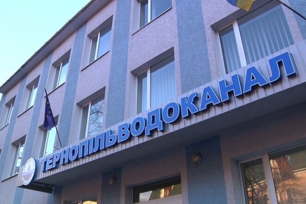 
АМКУ оштрафовал поставщика воды за безосновательные требования к перевозчикам – стоимость услуг могла утроиться
