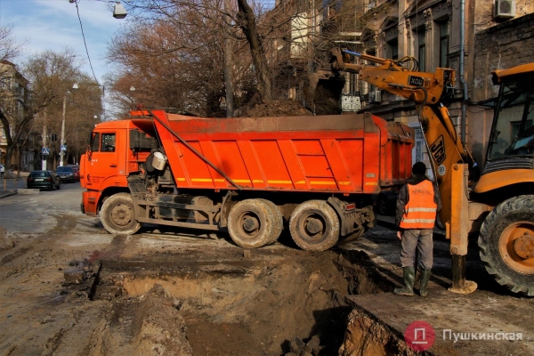 Затянувшиеся раскопки на Осипова: когда их закончат и как сейчас выглядит улица. Фото