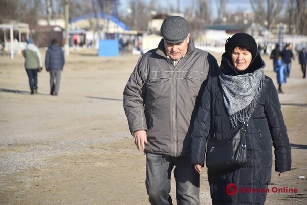 Аншлаг на побережье и в центре города: как одесситы провели 2 января