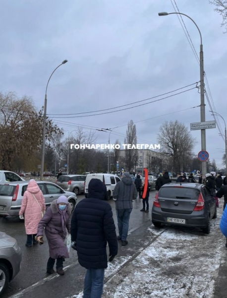 Підозра Порошенку: у ДБР підтвердили, що намагалися вручити повістку експрезиденту (відео)