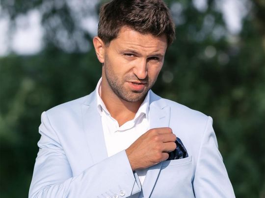 «У нас період пізнання один одного»: Задворний засвітився в обіймах із ще одним учасником «Холостячки»