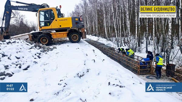 «Велике будівництво»: на трасі Н-07 біля Прилук цього року перебудують одночасно міст і шляхопровід