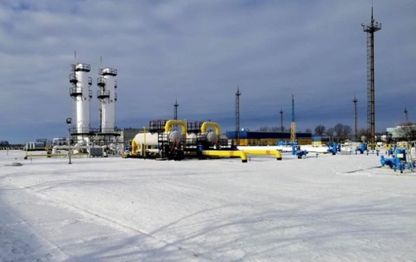 Стоимость газа упала до 800 долларов