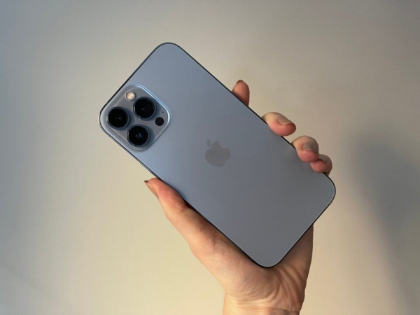 Чем удивляет смартфон Эпл iPhone 13: плюсы и минусы