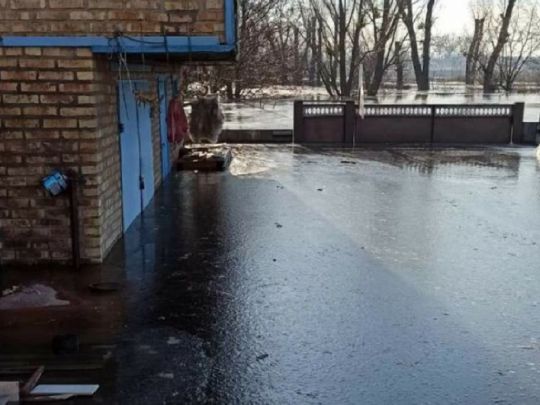 Окупанти зруйнували дамбу та шлюзи на річці Ірпінь: кілька сіл перебувають під загрозою затоплення