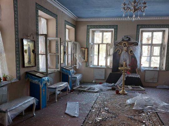 Рашисти нищать храми УПЦ МП — а ті досі поминають кремлівського патріарха Кирила