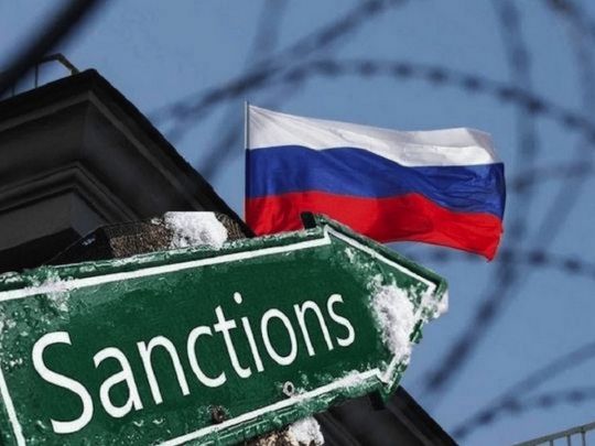 Захід б'є у хибні цілі: аналітик розказала, що не так із санкціями проти Росії