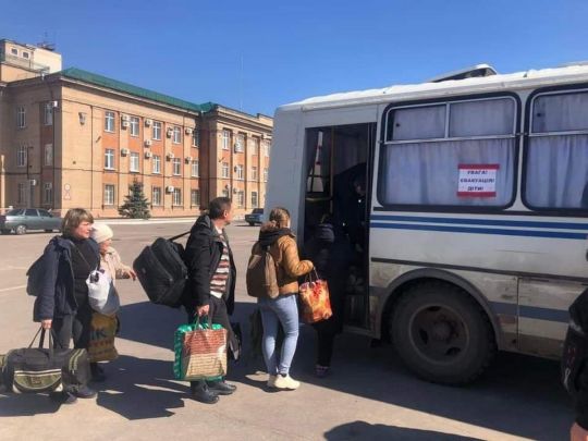 З Рубіжного та Кремінної вдалося евакуювати понад 250 жителів — ОВА