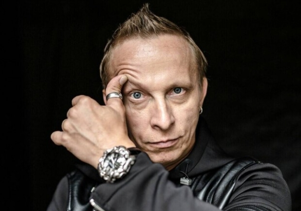 Российский актер Иван Охлобыстин собрался на фронт