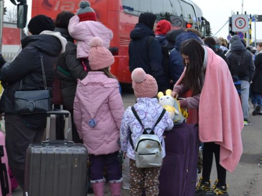 Комаровський розповів, як спілкуватися з дітьми-біженцями: нехай відчують себе «у зграї»