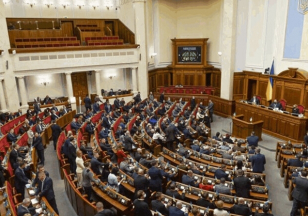 Верховная Рада из-за войны упростила процедуру регистрации рождения и смерти 