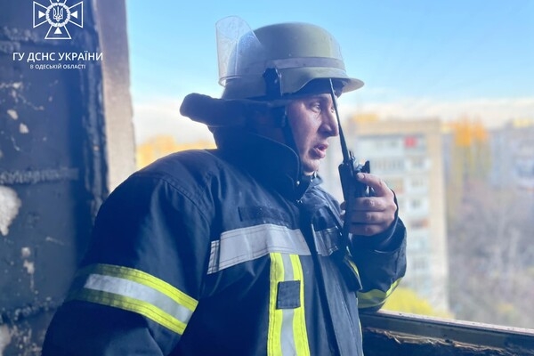 На Таирова загорелась квартира после неосторожного курения 
