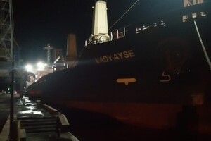 По "зерновому коридору" из портов Одесской области вышли восемь судов