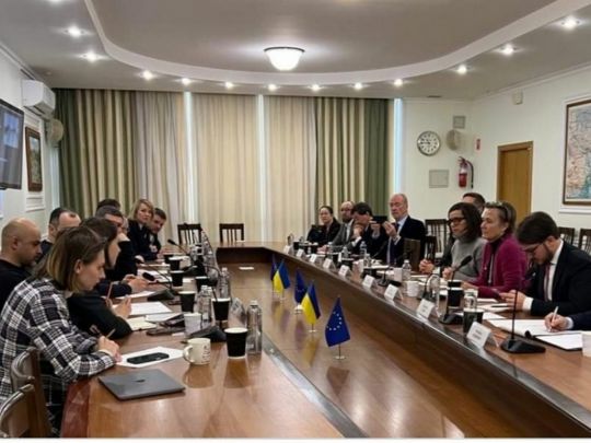 Посли «Великої сімки» поставили Зеленського перед вибором: ветувати 5655 або підтримати корупційну схему, — Черненко