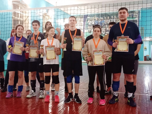 Волейбол. В одеській «Джінестрі» відбувся черговий турнір з пляжного волейболу