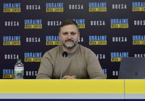 В Одессе ищут электриков и водителей чтобы помочь Херсону