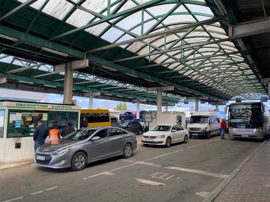 В Чехії готуються ускладнити реєстрацію українських автомобілів: про що йдеться