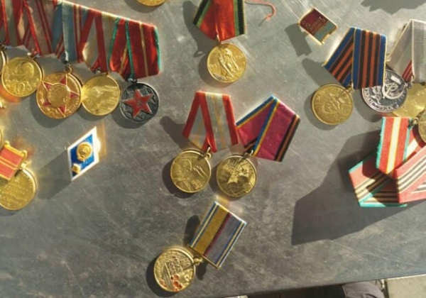 В Одесской области пограничники изъяли у девушки реликвии времен Второй мировой войны