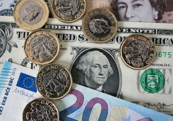 Курс валют в Украине 18 июня 2023: сколько стоит доллар и евро