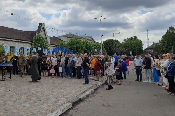 В Одесской области попрощались с погибшим воином Дмитрием Боровским 
