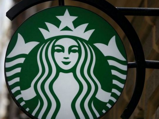 Ексспівробітниця Starbucks виграла позов на 25 млн доларів у справі про звільнення на расовому ґрунті