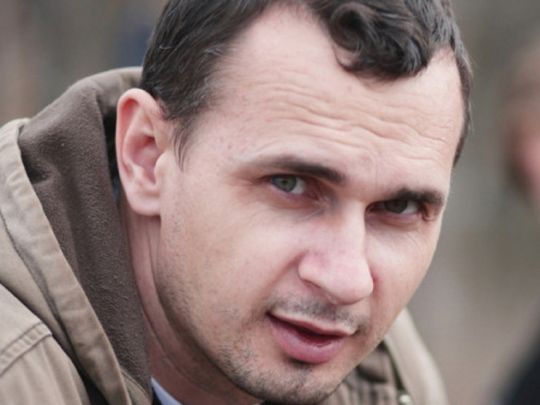 «Нашу машину підбили, але ми з екіпажем змогли вилізти»: Олег Сенцов ледь не загинув у бою (фото)